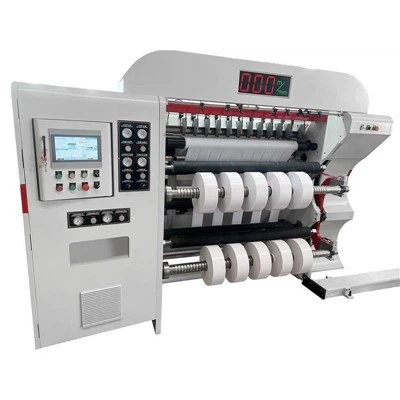 Vysokorýchlostný stroj na rezanie a prevíjanie papiera